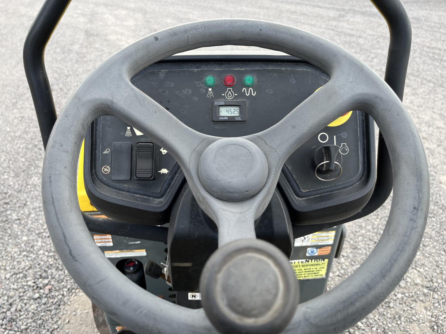 ./imagenes/INVOICE/2019/18087/COMPACTADOR WACKER NEUSON RD12A (7).JPG